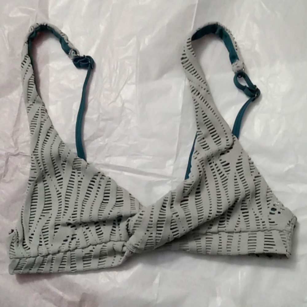 Prism bathing suit top 38 B/A cup